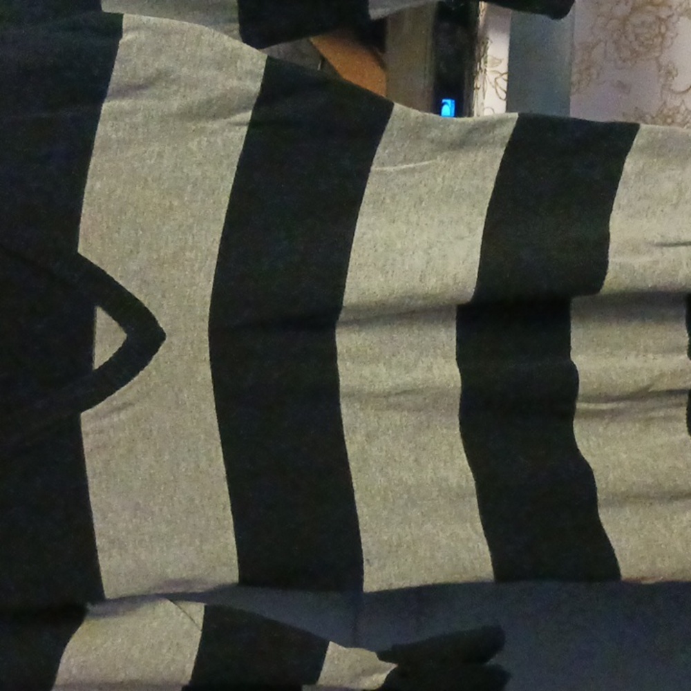 Pink Rose Men's Black and Gray V-Neck Sweater